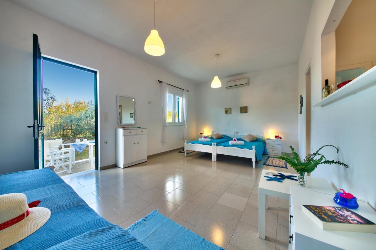Theodora Apartments - Paxos Gaios Buitenkant foto