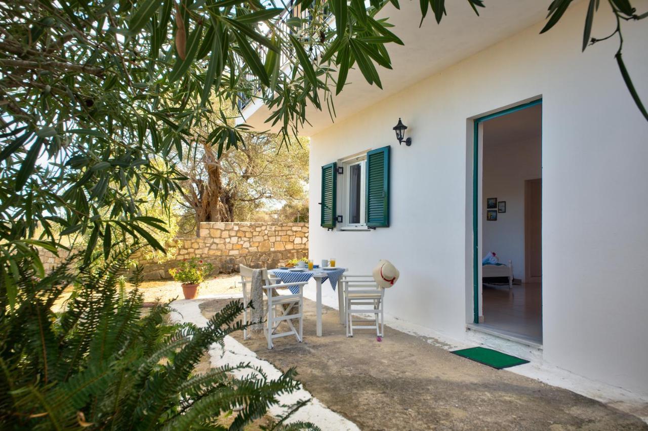 Theodora Apartments - Paxos Gaios Buitenkant foto