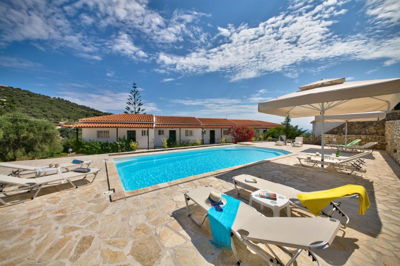 Theodora Apartments - Paxos Gaios Buitenkant foto