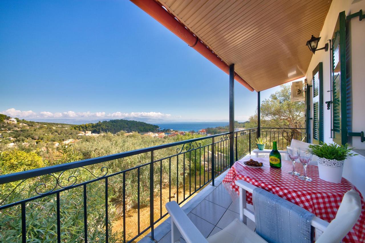 Theodora Apartments - Paxos Gaios Buitenkant foto